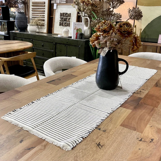Elouise Table Runner | Off-White Black