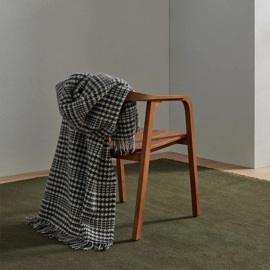 Helmsdale Throw | Midnight