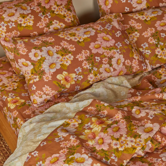 Bonnie & Neil Buttercup Rust Fitted Sheet