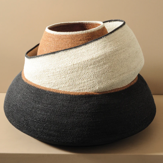 Sfera Basket Large | Black & Clay Trim