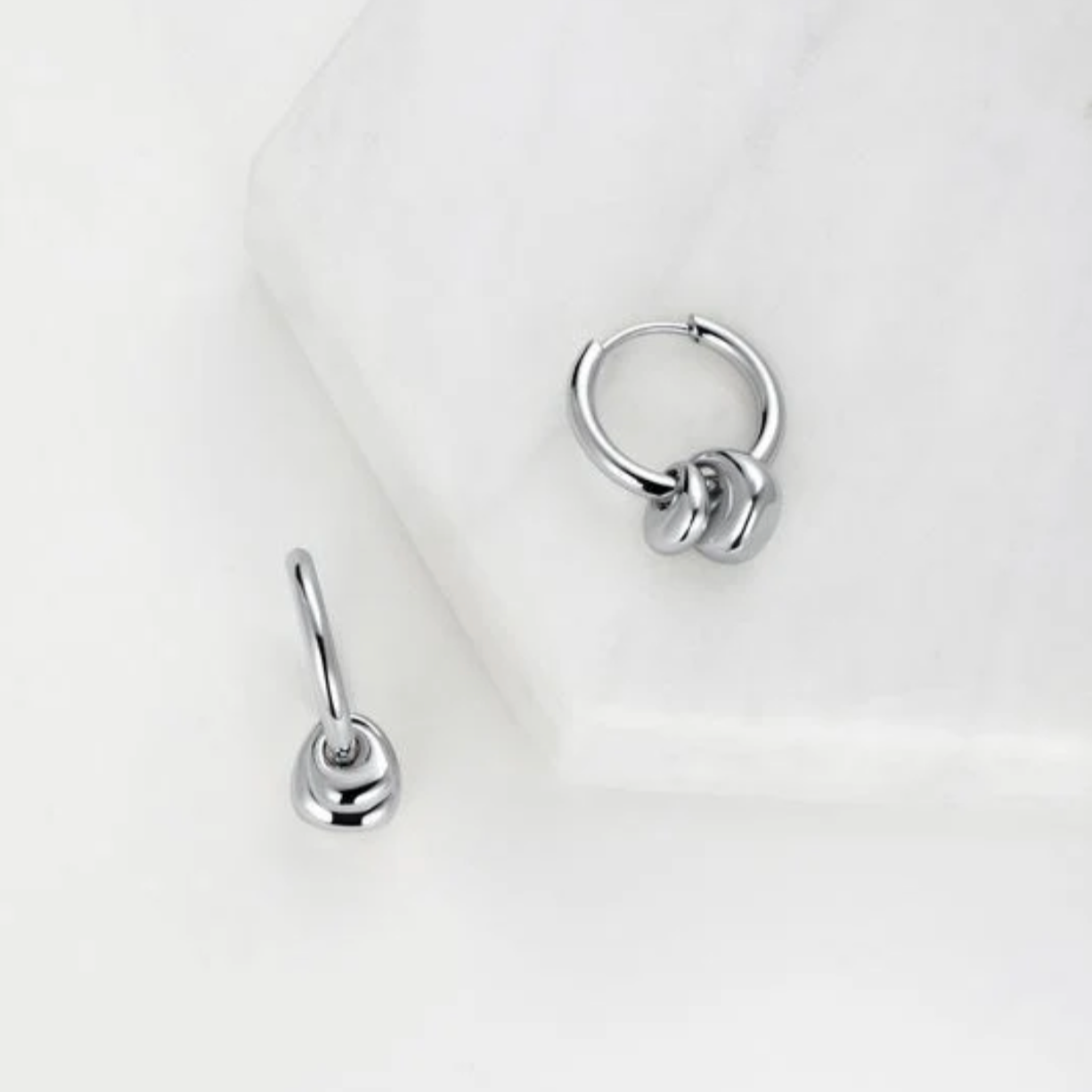 Sadie Large Hoop Earrings | Silver
