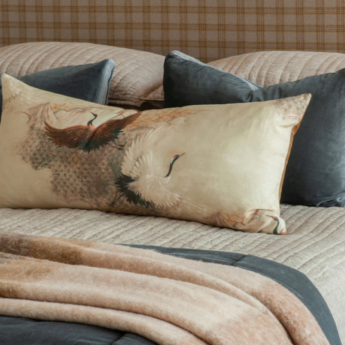 Tsuru Bolster Cushion | Natural