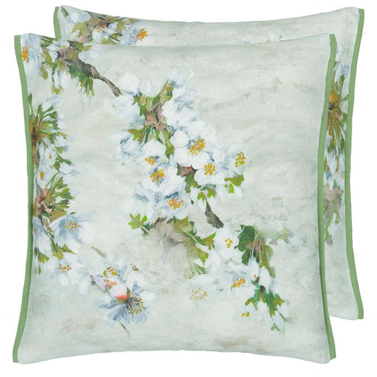 Fleur D'Assam Cushion | Platinum