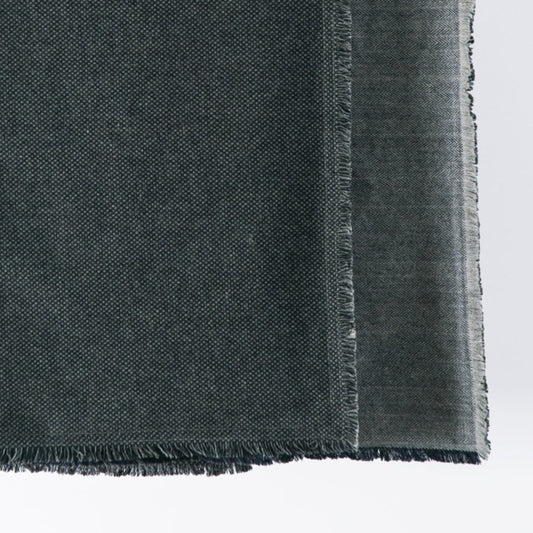 Oru Woollen Throw | Charcoal