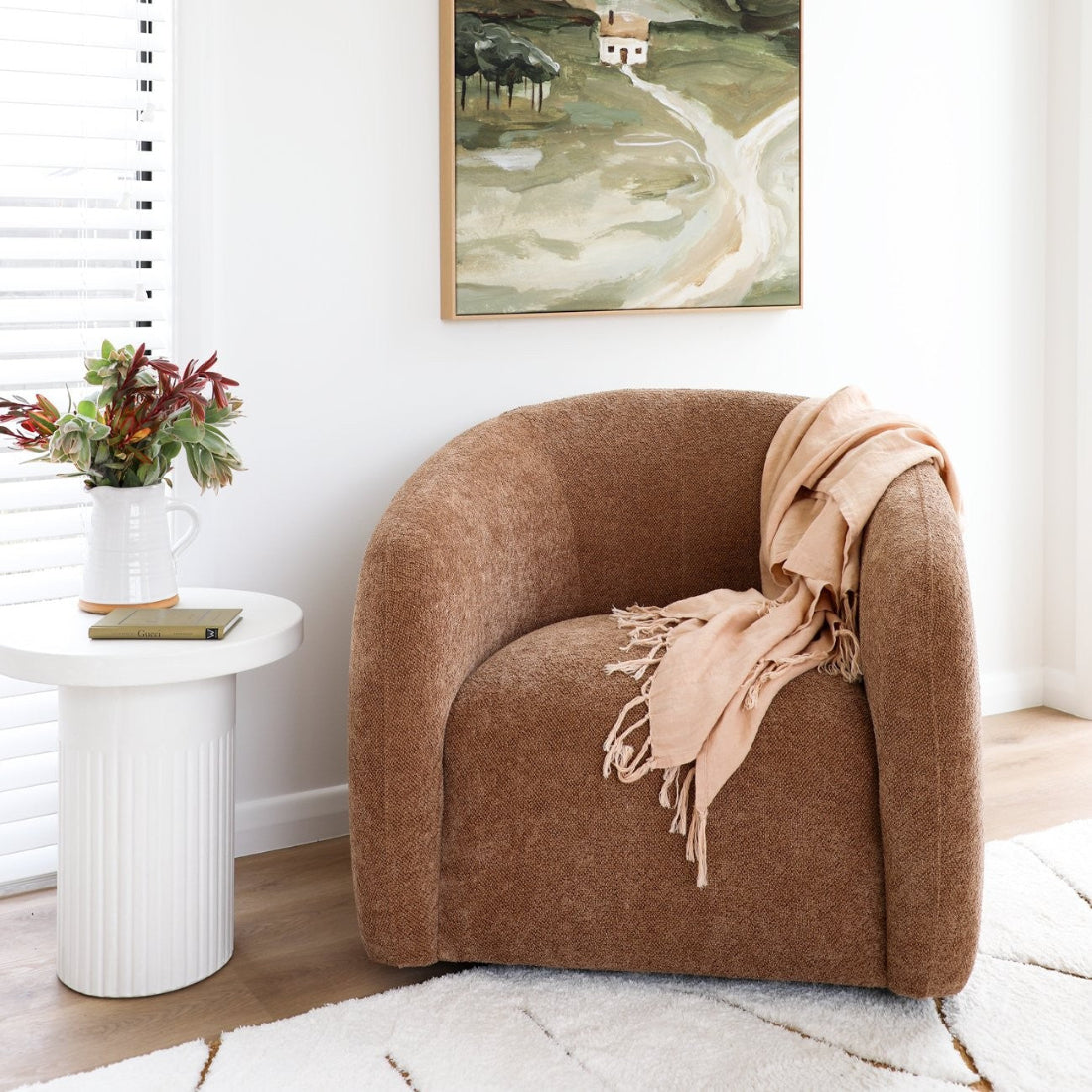 Max Swivel Chair | Caramel