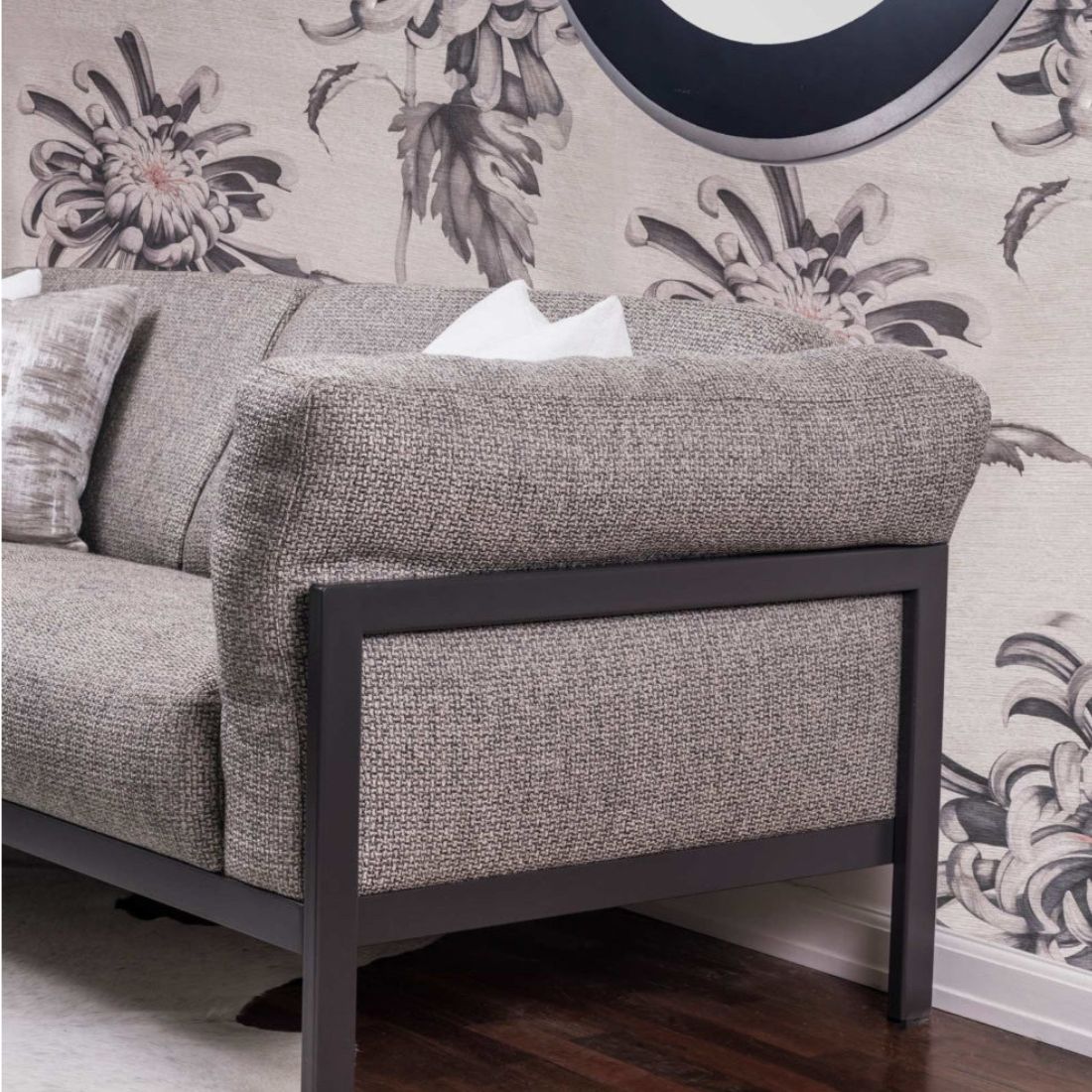 Axle 3.5 Sofa | Limestone