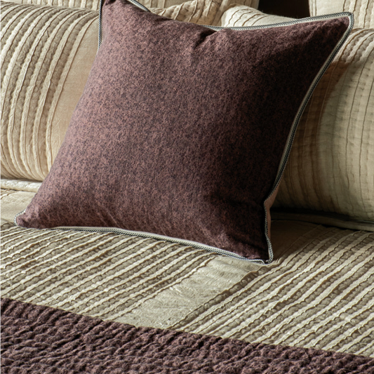 Bianca Lorenne Appetto Rhubarb Cushion