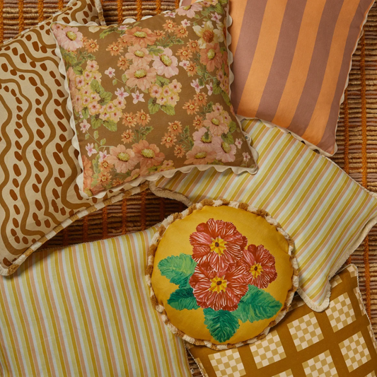 Bonnie & Neil Rushes Cushion | Wheat