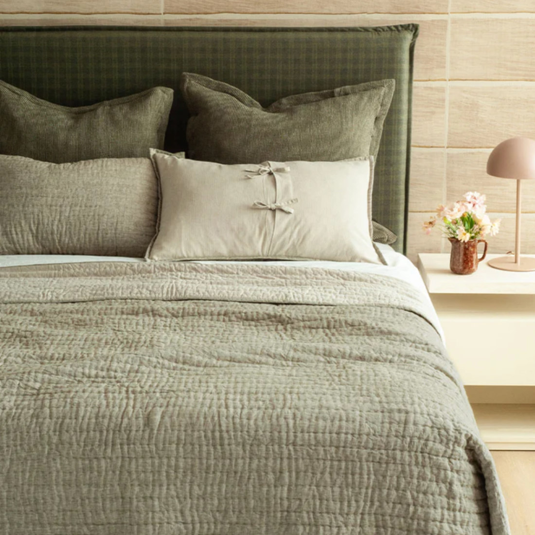 Misaka Queen Bedspread | Light Moss