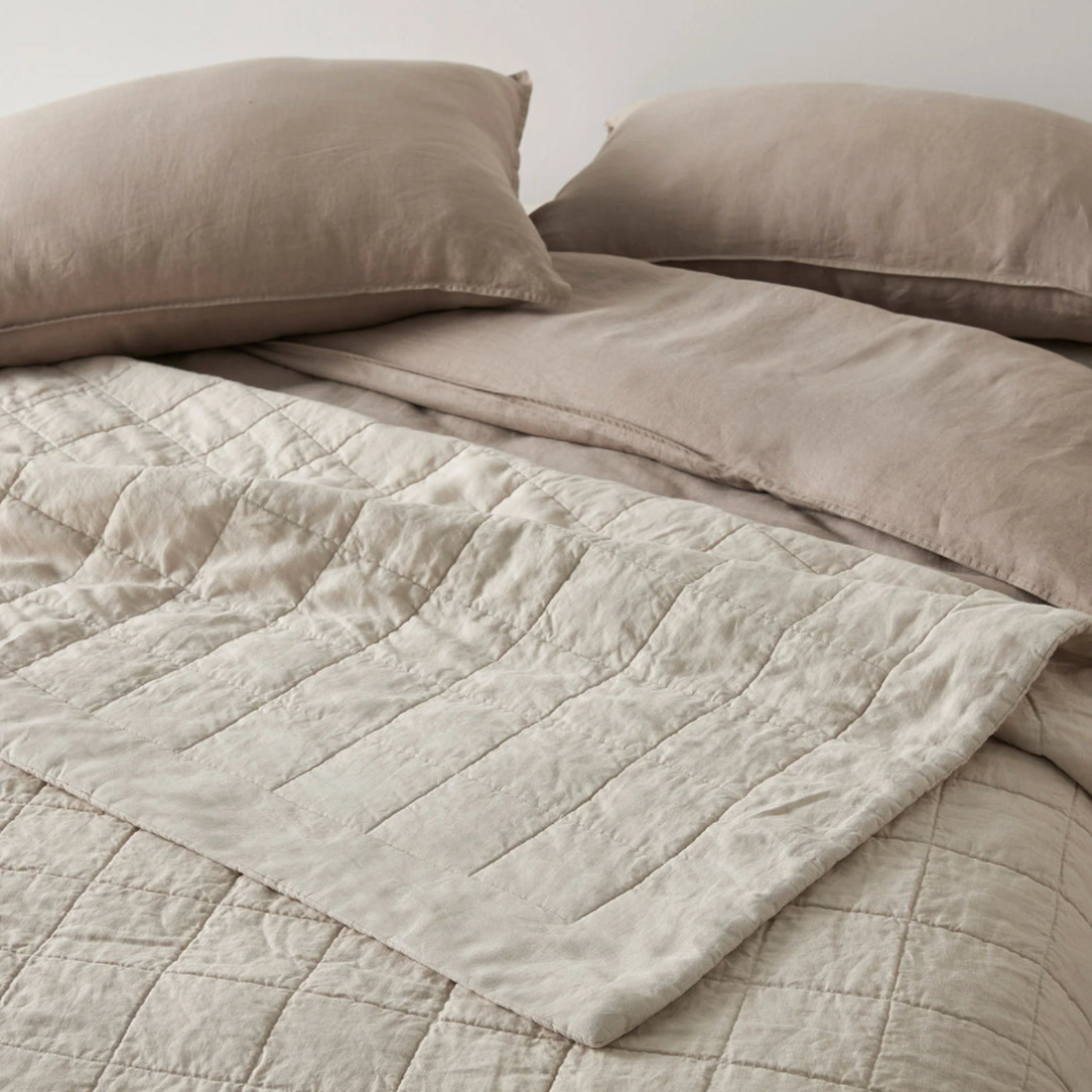 Ravello Coverlet | Bone