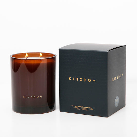 Clove and Tobacco Candle