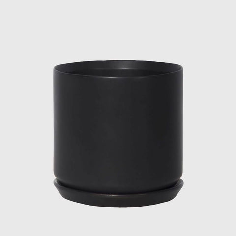 Oslo Medium Planter - Black