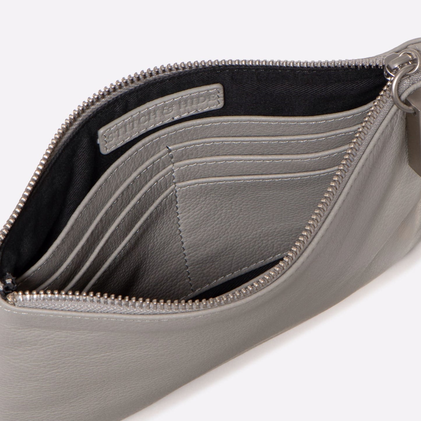 Cassie Clutch | Dove